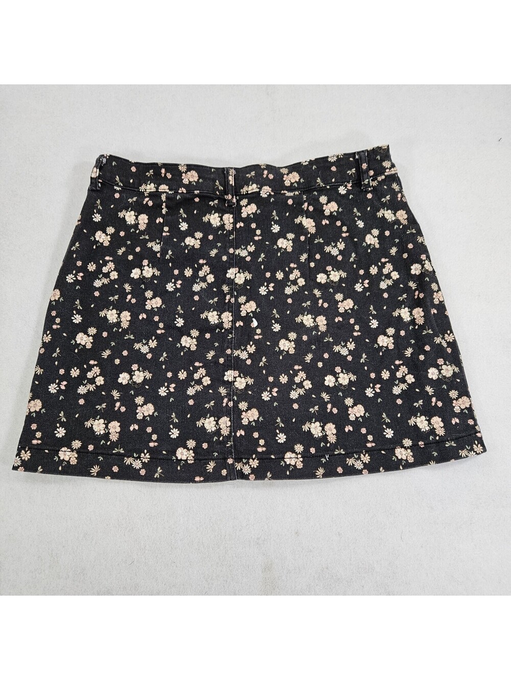 Celebrity Pink Floral Mini Skirt Women's XL Black Button Front Stretch Denim
